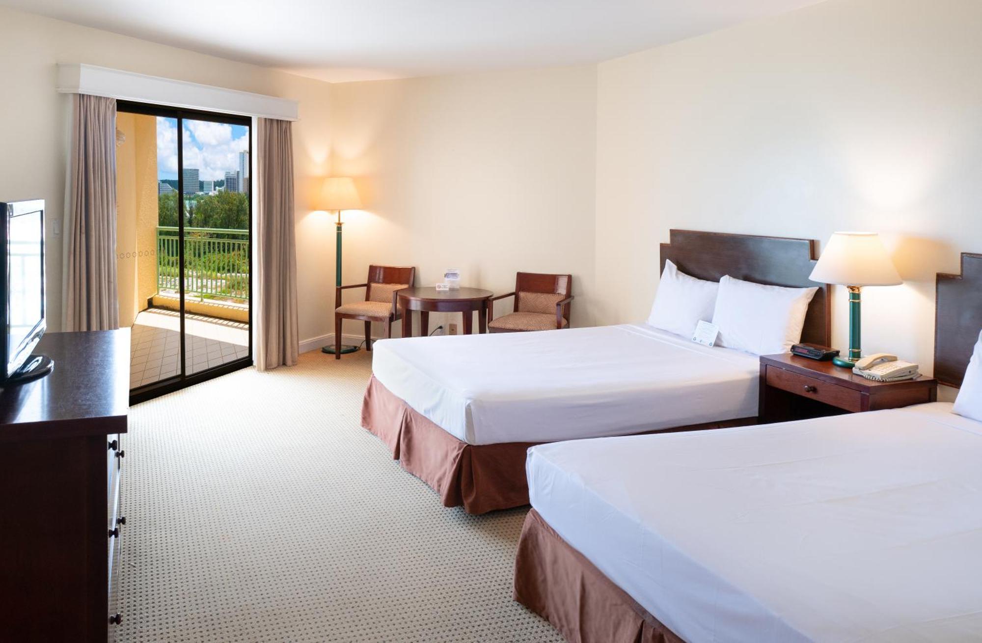 Holiday Resort & Spa Guam Tumon Bagian luar foto